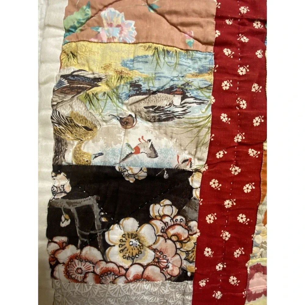 Vintage Handmade Hand Sewn Quilt 76x82